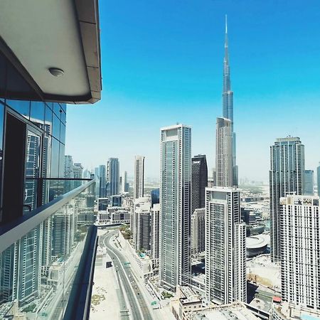 Paramount Tower Hotel And Residences With Infinity Sky Pool Dubai Exterior photo